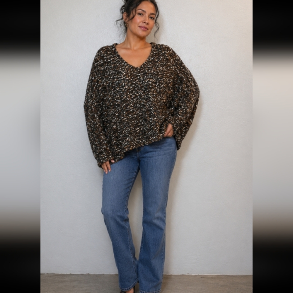 Max studio Mohair Blend Chunky Knit Poncho One Size